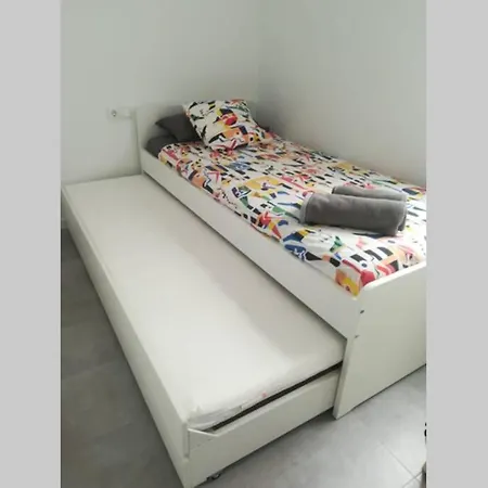 Appartement M3 Terrace. Cool 15 Min Center By Metro